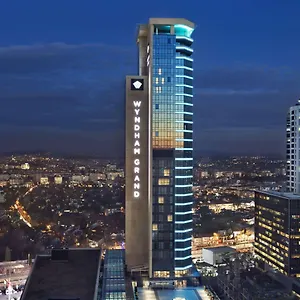 wyndham-grand-istanbul-levent.istanbul-turkeyhotels.com/